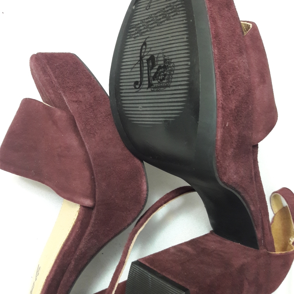 NWOT Free people chunky heels